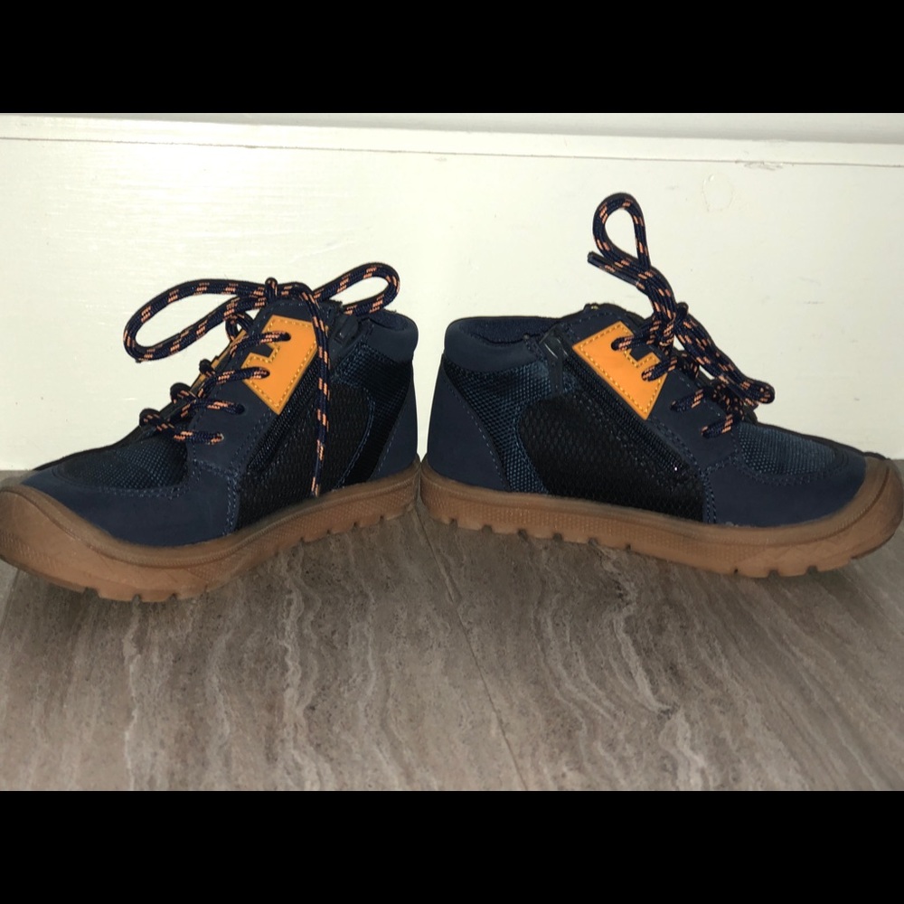 CAT & JACK boys boots - worn twice